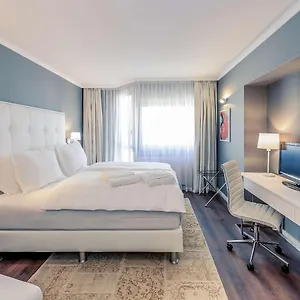 Mercure Raphael Wenen