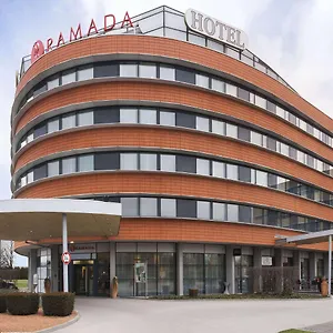 Ramada By Wyndham Graz 4* Unterpremstätten