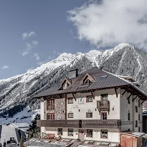 hotel-garni-caroline.ischgl-hotels.net/