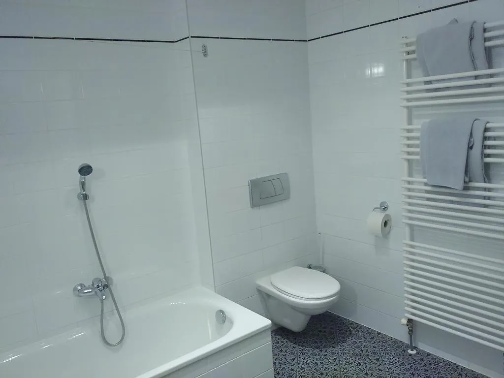 Hotel Pension Excellence Wien 4*,  Österrike