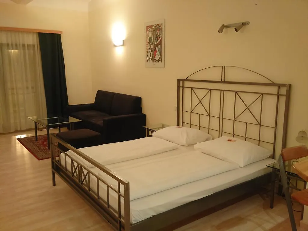 ****  Hotel Pension Excellence Wien Österrike