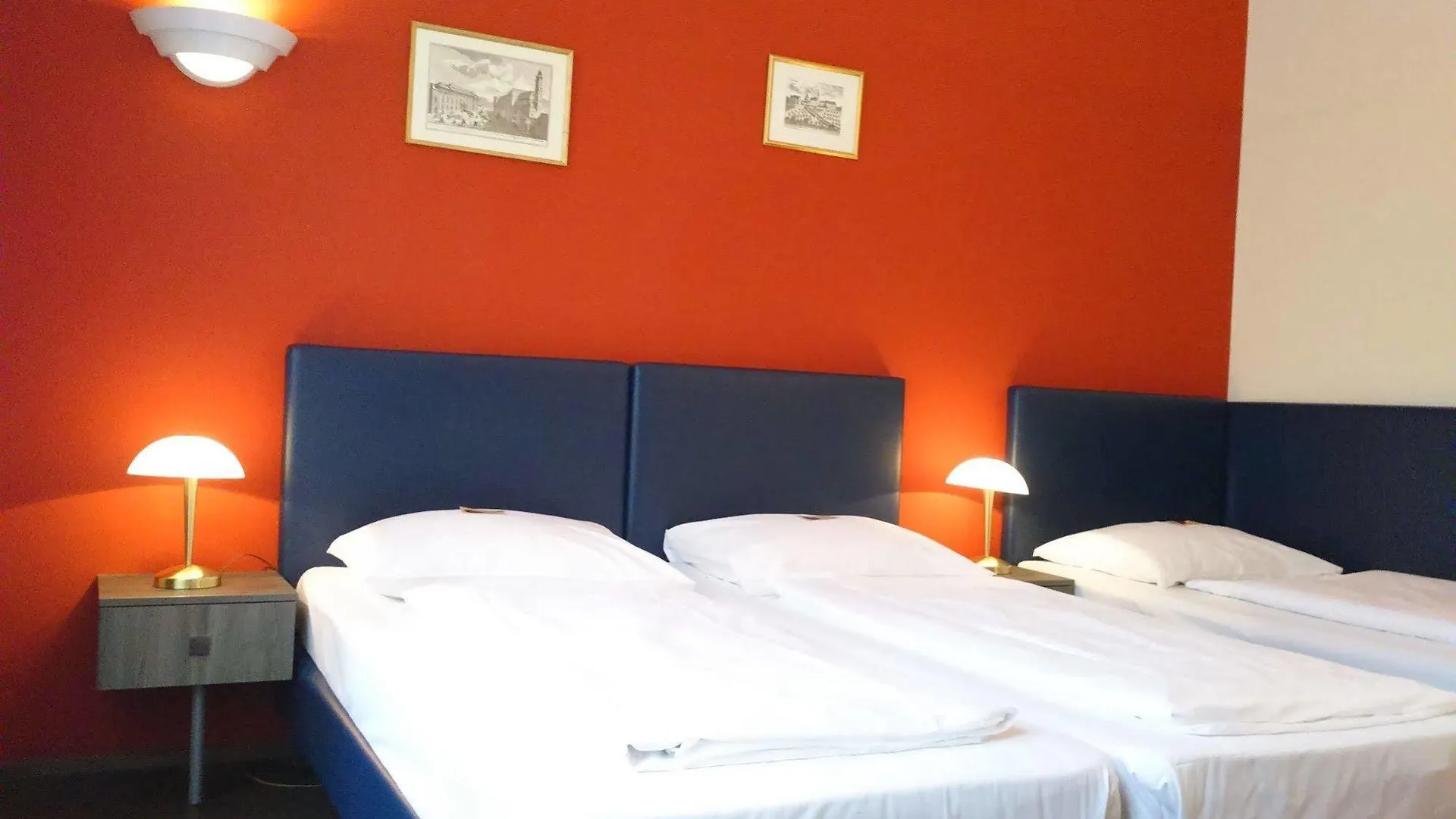 Hotel Pension Excellence Wien 4*,