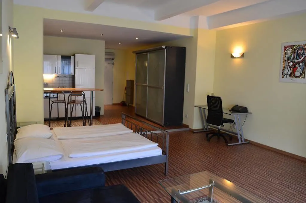 Hotel Pension Excellence Wien