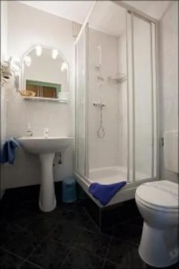 Hotel Pension Excellence Wien 4*,  Österrike